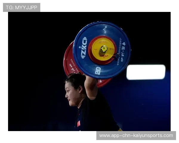 世界举重公开赛赛后志愿者成长案例录制上线，举重世界比赛